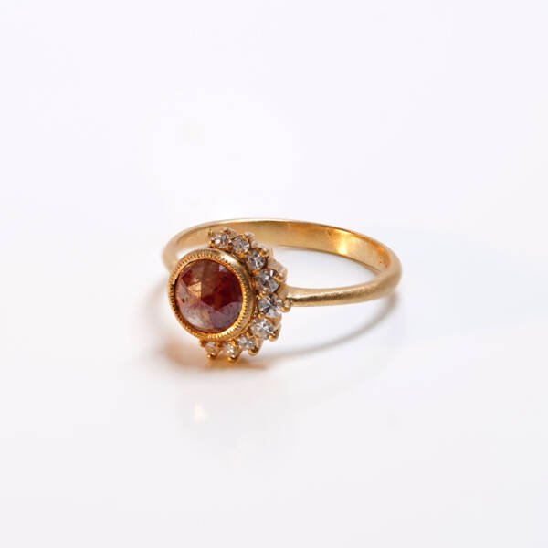 Crown - Image 4