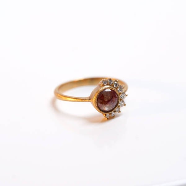 Crown - Image 3