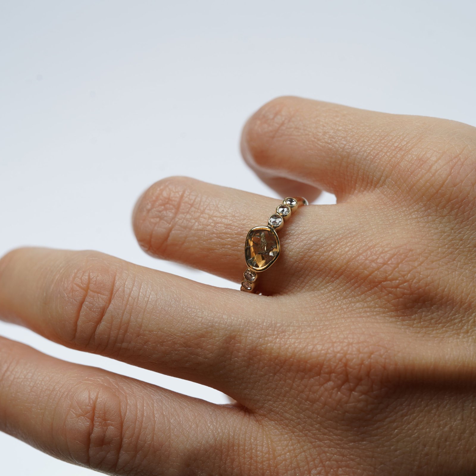 Private Horizon - Image 6